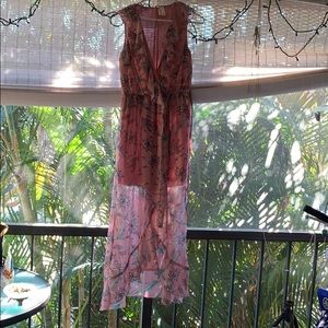 Pink sleeveless maxi dress